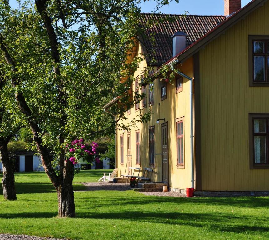 Stf Glasbruket Hostel & Apartments Borensberg ภายนอก รูปภาพ